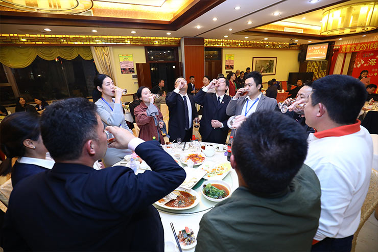 Z6���������ǲ�(�й���)���޹�˾����