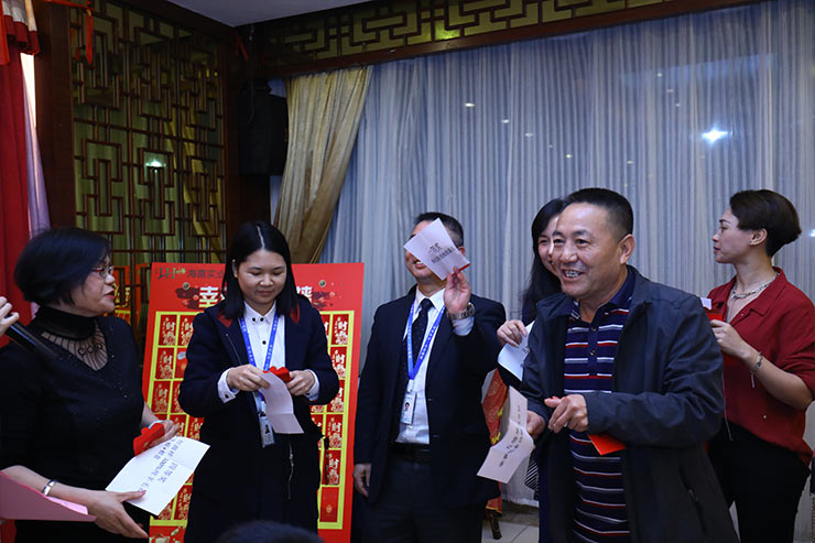 Z6���������ǲ�(�й���)���޹�˾����