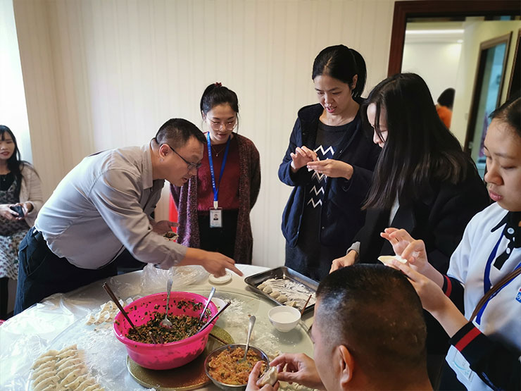 Z6���������ǲ�(�й���)���޹�˾����