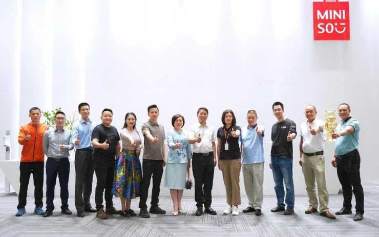 Z6���������ǲ�(�й���)���޹�˾����